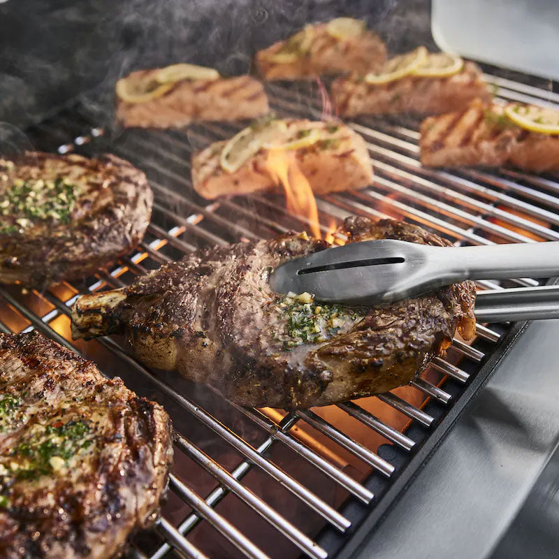 Genesis S-415 Gas Grill